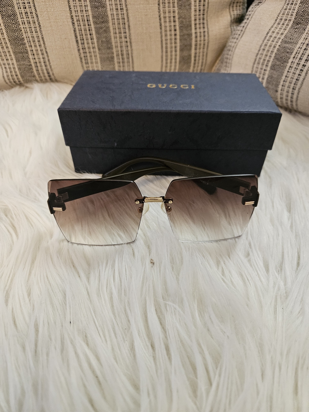 Women's Brown Gradient Rimless Sunglasses with Gold Accents